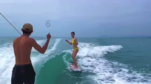 网贷逾期了请问会影响坐高铁吗？游戏画面
