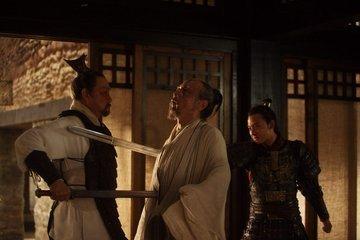 大叔钓鱼