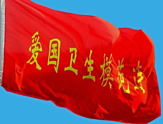 暗黑精灵的装扮