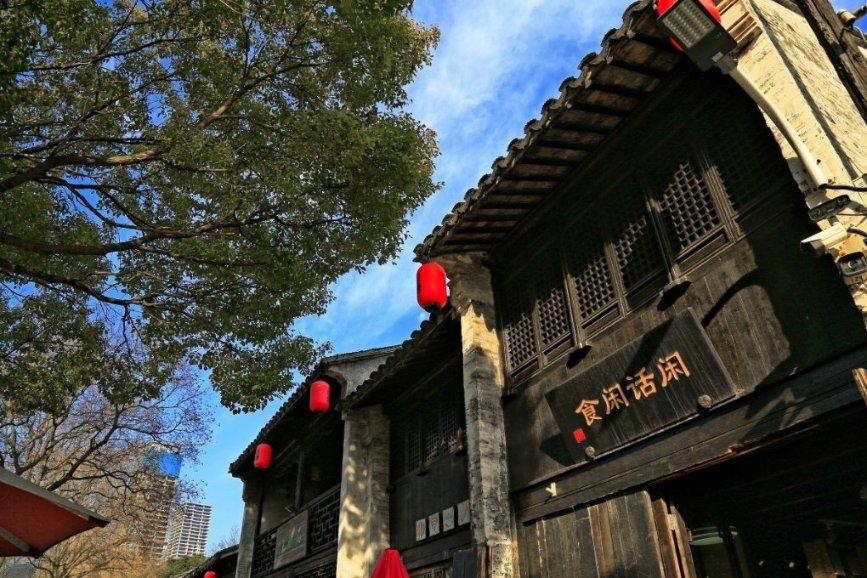 卧室窗帘背景颜色想要搭配得效果相对好一些，要如何搭配？
